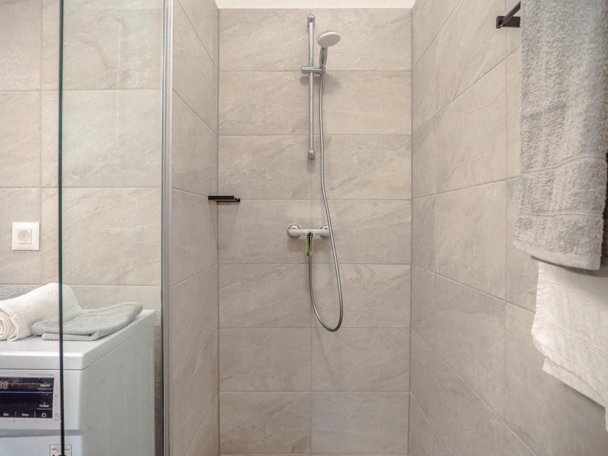 רייקה Apartmani Dora & Luka מראה חיצוני תמונה