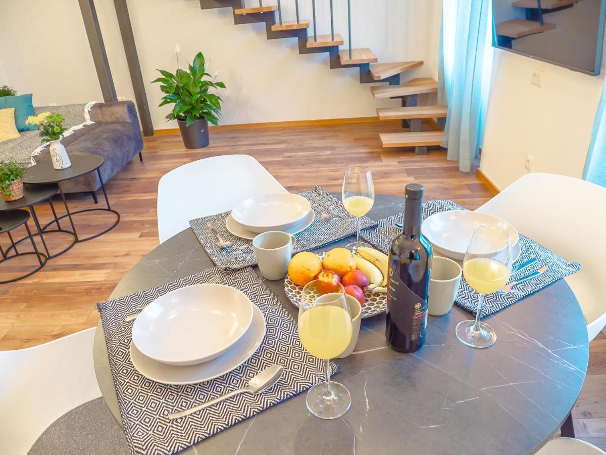 רייקה Apartmani Dora & Luka מראה חיצוני תמונה